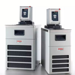 Новые энергоэффективные охлаждающие циркуляторы JULABO 800F и 1200F