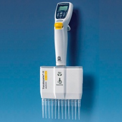 Пипет-дозатор Brand Transferpette-12 electronic, 1-20 мкл, двенадцатиканальный