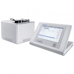 Рефрактометр Schmidt + Haensch ATR-B TOUCH, диапазон измерений 1.29000 - 1.58000 RI;0 - 100% Брикс, разрешение 0.00002 RI/0.02 % Брикс, точность ±0.04% Брикс